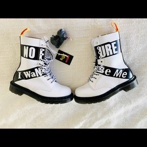 BRAND NEW DR. Marten Boots